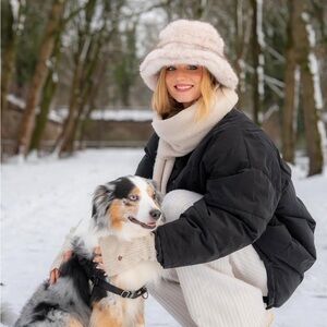 NWT Zara Faux Fur Bucket Hat